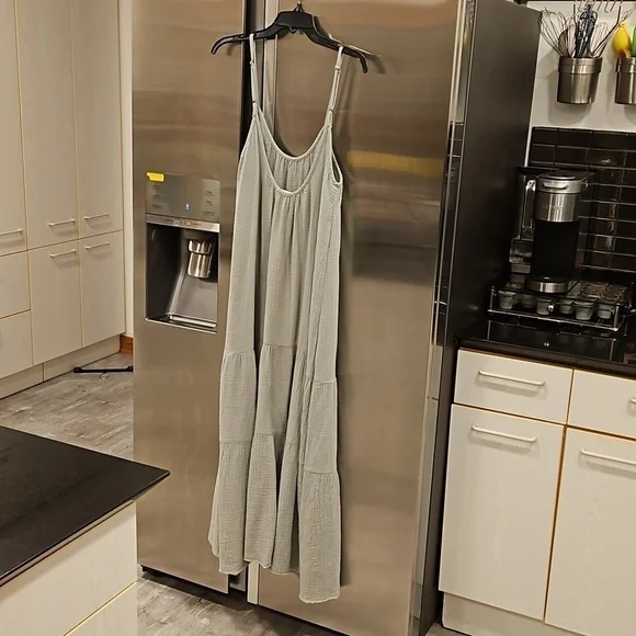 💕FRESH LAUNDRY💕 Gauze Flowy Dress ~ 100% Cotton Light Gray Small S NWOT - Picture 2 of 12